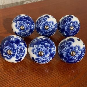 Lot of 6~ Indian Shelf Navy & White Floral Glass Knobs~Pulls